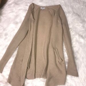 Kendall and Kylie tan long thick cartigan